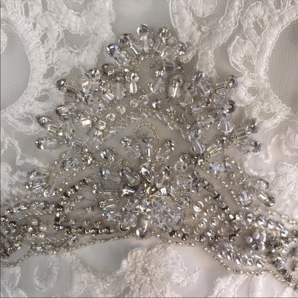 • Mori Lee wedding dress New - Picture 7 of 14